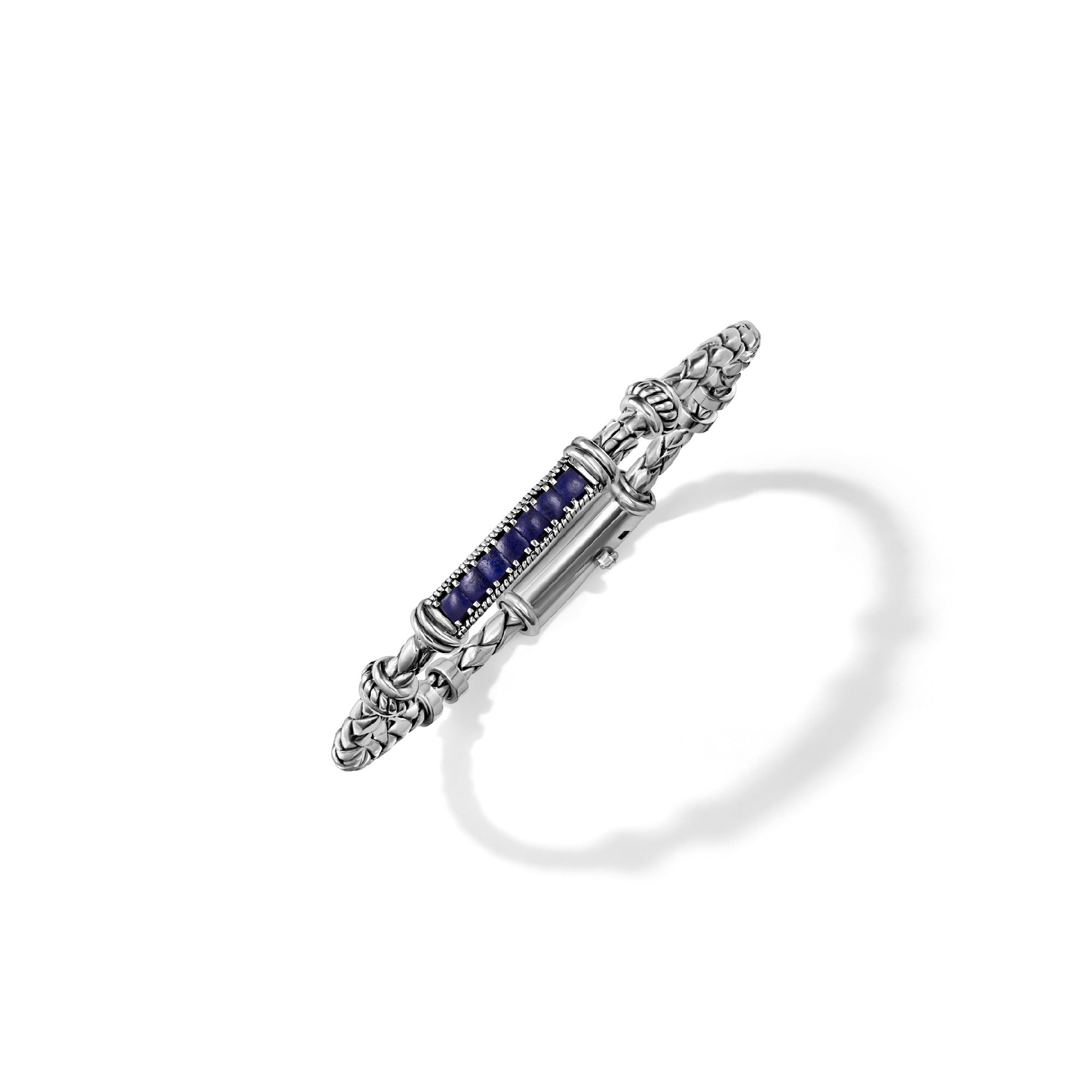 أسورة مجدولة من الفضة