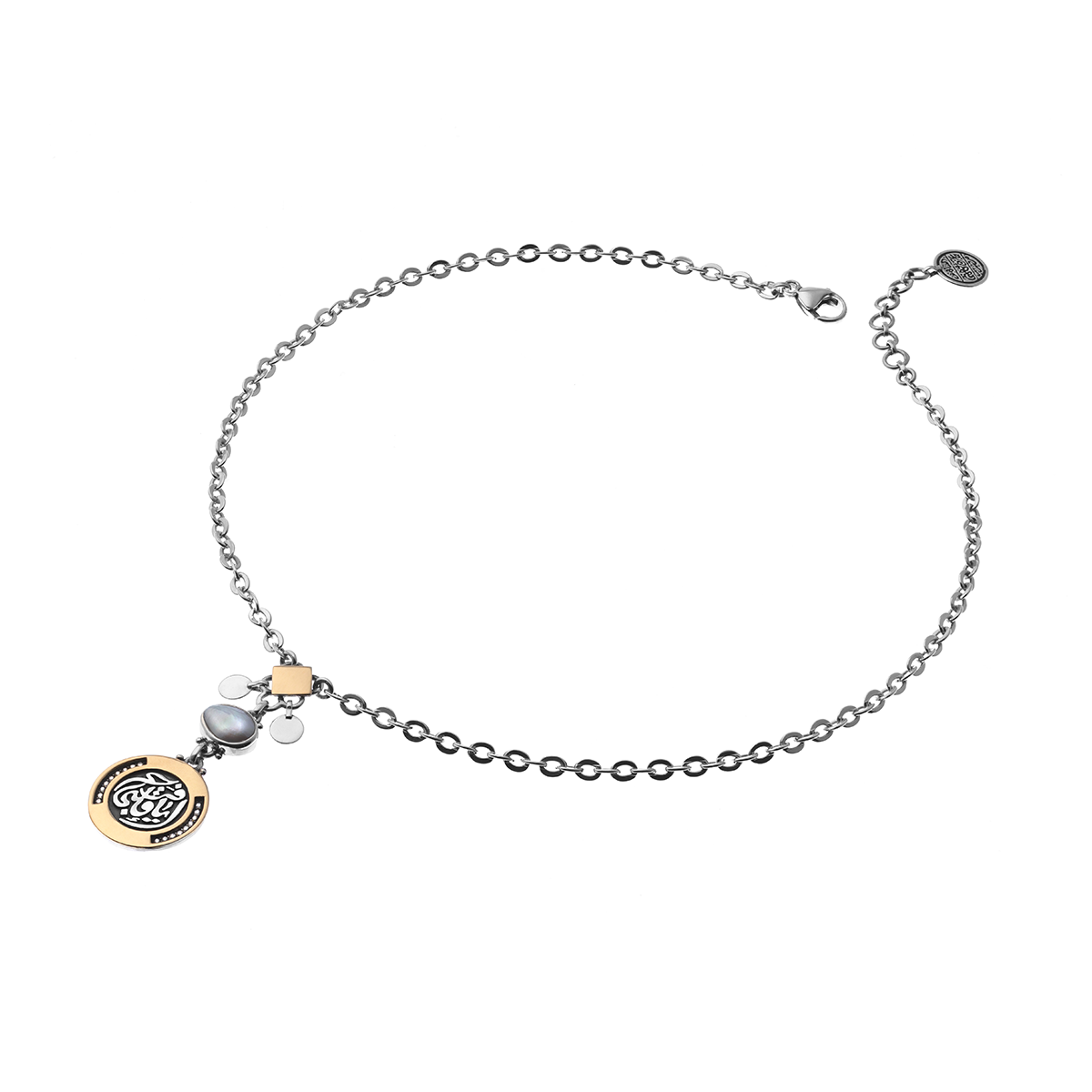 قلادة اللؤلؤ والماس