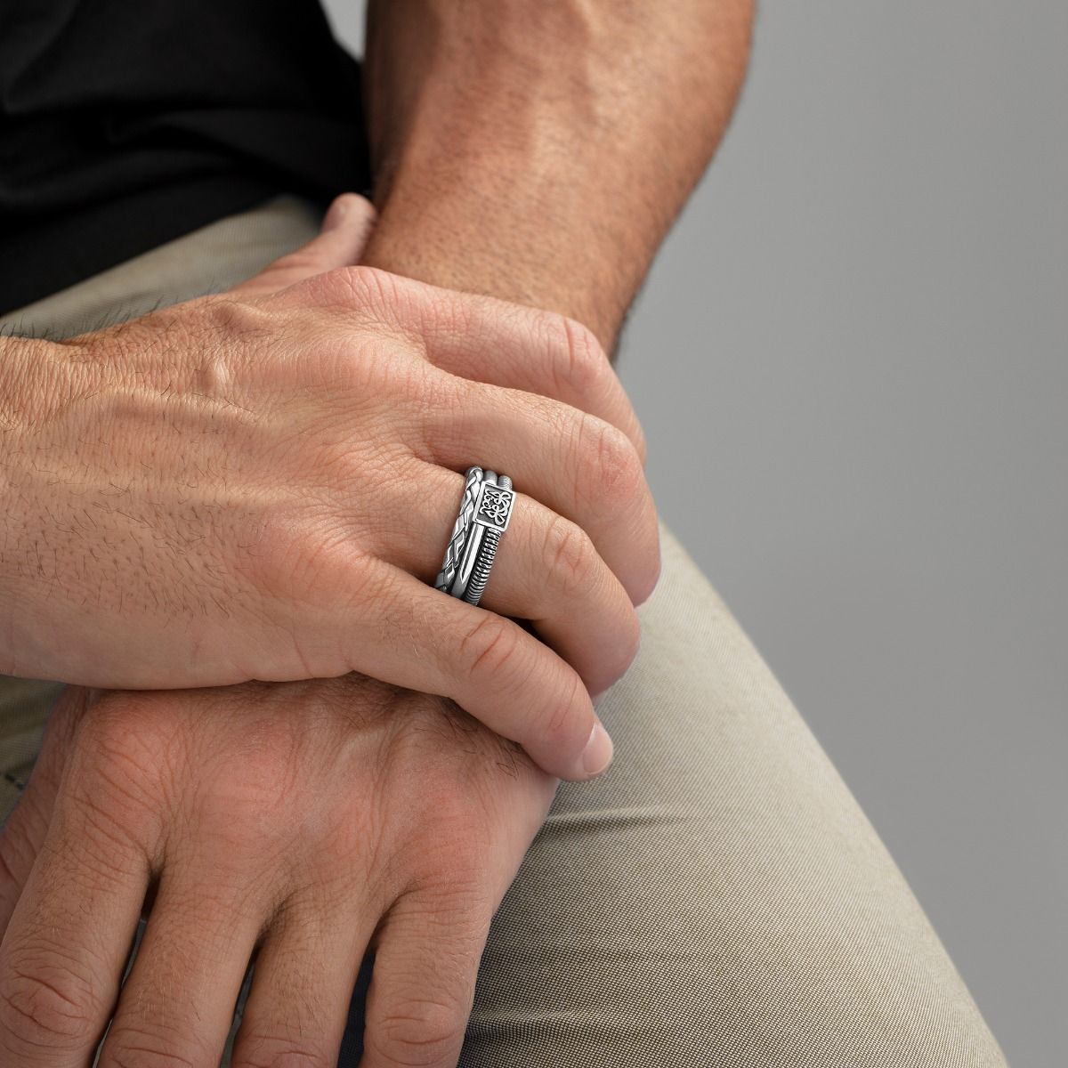 الخاتم المتعدد